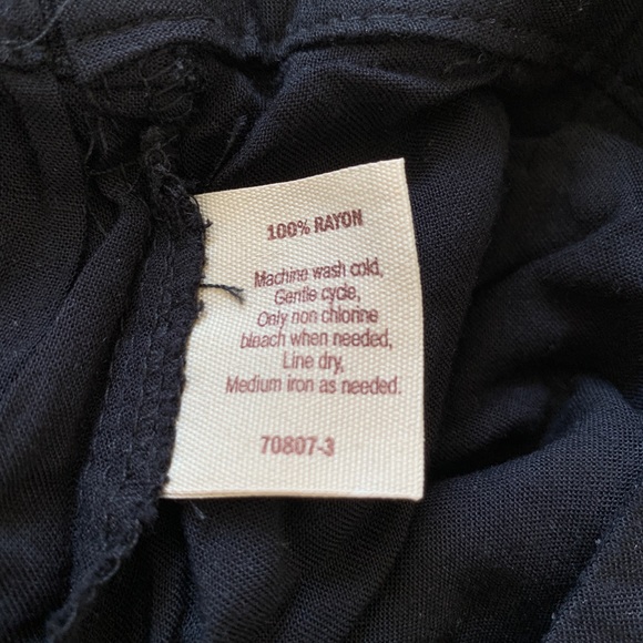 3/$15 Decree // High waisted shorts - Picture 4 of 4